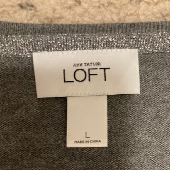 Ann Taylor Loft Cardigan in Gray with shimmer detail Large - Picture 3 of 4